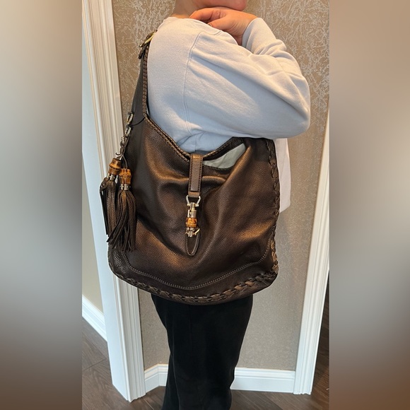 Authentic Gucci handbag, bronze metallic with two types of straps - Picture 3 of 16